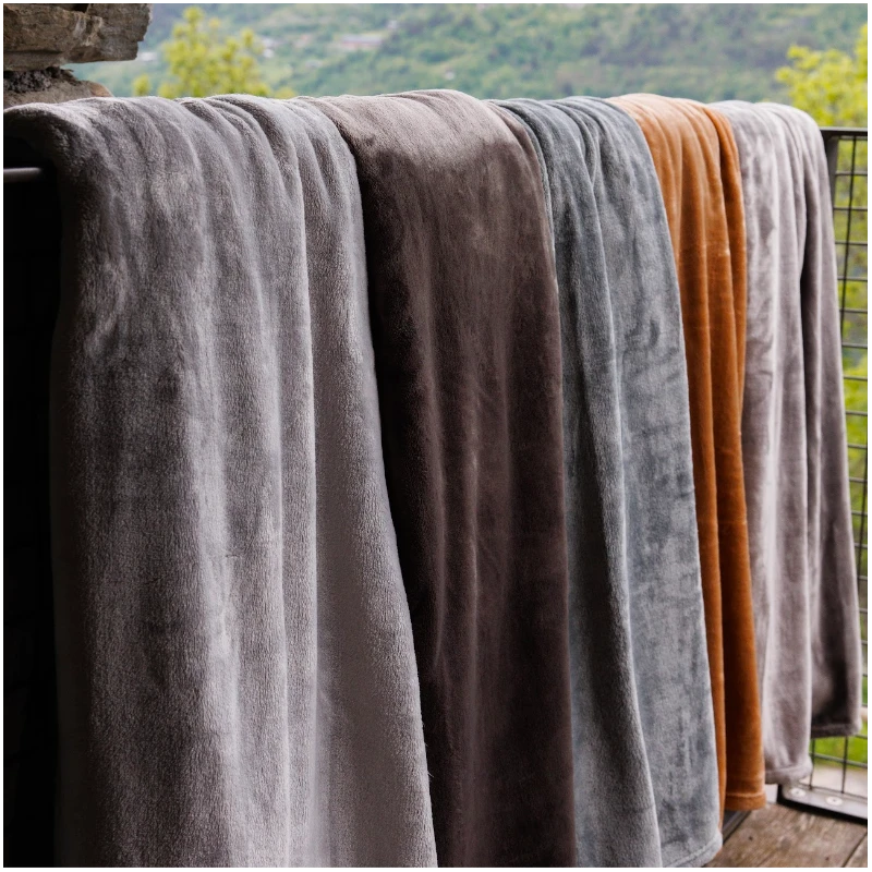 Couverture MARMOTTE Polaire 400 G/m² 4 Couverture MARMOTTE Polaire 400 G/m² – Image 2