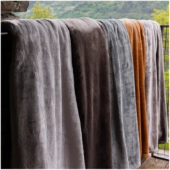 Couverture MARMOTTE Polaire 400 G/m² 12 Couverture MARMOTTE Polaire 400 G/m² -Literie Magasin couverture marmotte 2