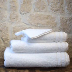 Drap De Douche 70 X 140 Cm - Collection GRAND HÔTEL 100% Coton 650 G/m²