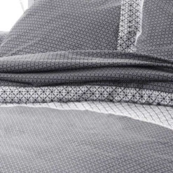 Parure Housse De Couette WESLEY NOIR 100% Satin De Coton 110 Fils/cm² -Literie Magasin parure housse de couette wesley noir 1