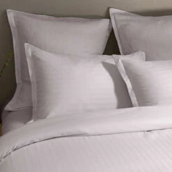 Taie D'Oreiller HARMONIE GRIS PLATINE 100% Satin De Coton 120 Fils/cm²